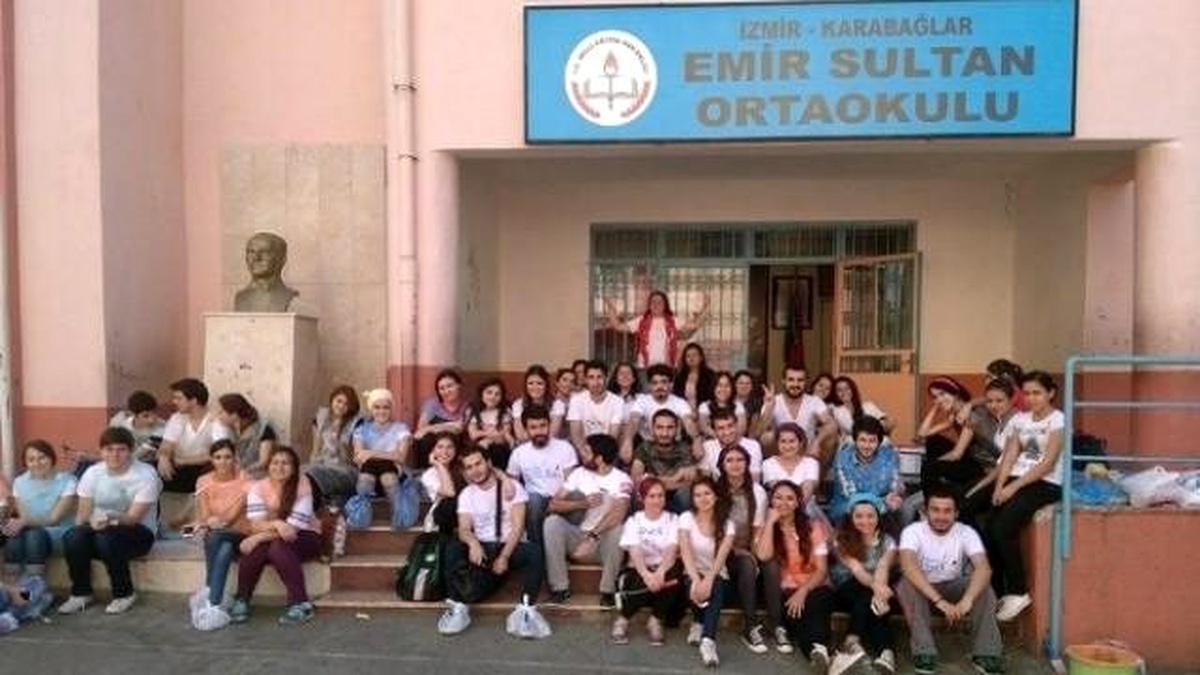Emir Sultan Ortaokulu Limonata(K) ile Güzelleşti