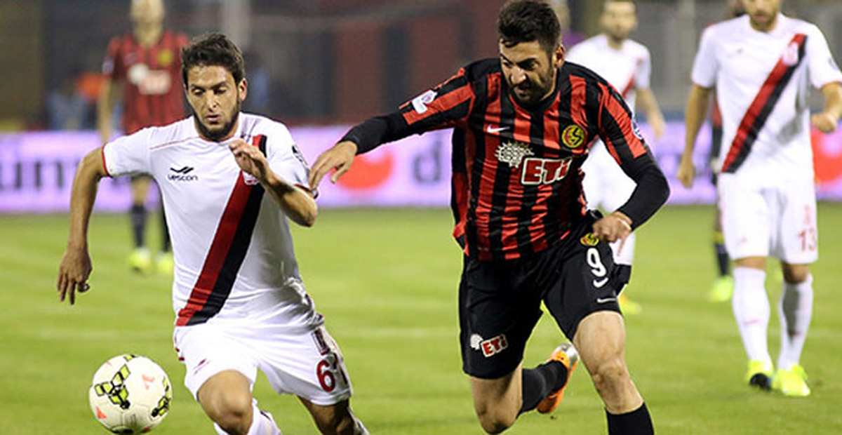 Eskişehirspor-Balıkesirspor Maçı 2-2 Bitti
