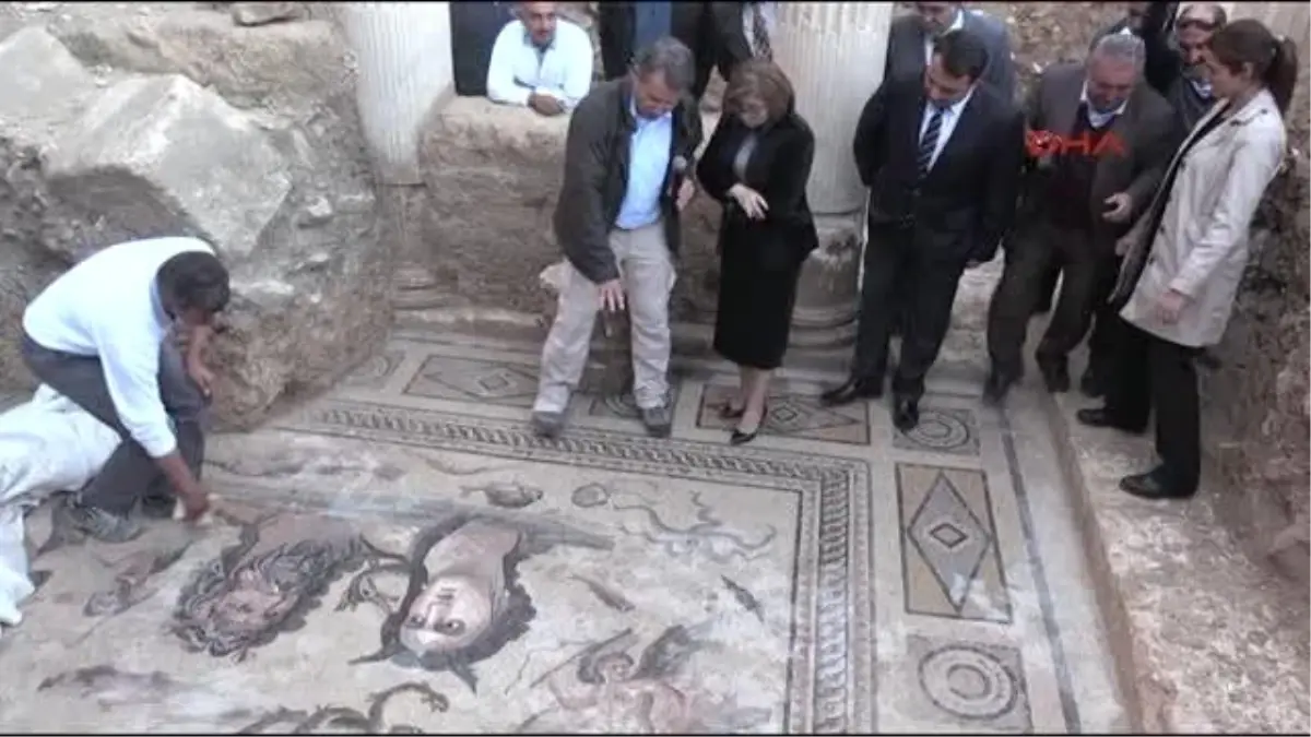 Gaziantep Mozaiklerin Basılarak Tanıtılması Tepkiye Yol Açtı