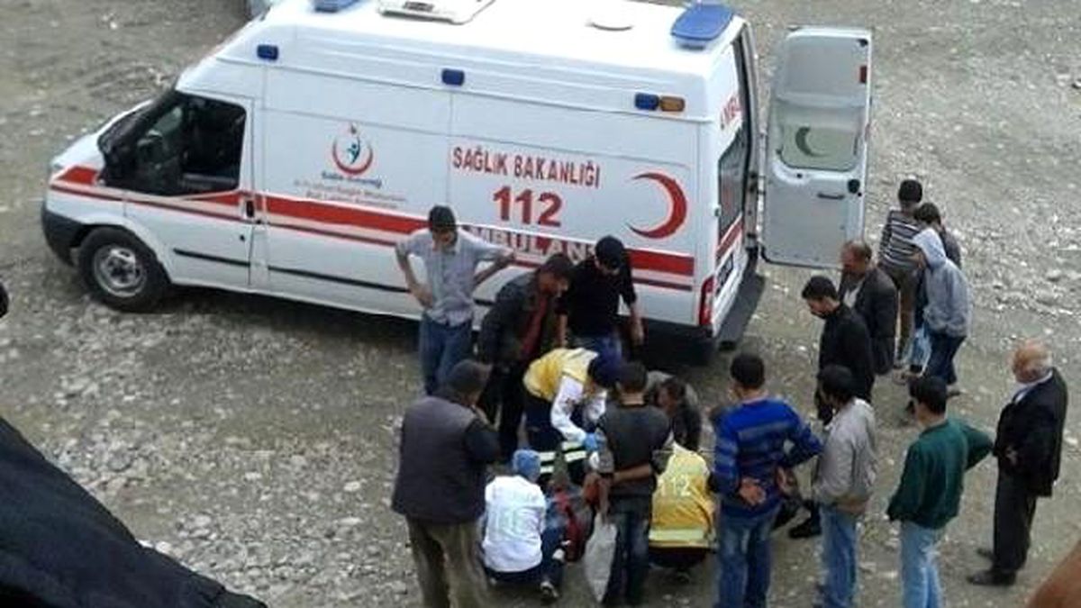 İnşaatta Düşen Taşeron Firma Sahibi Yaralandı
