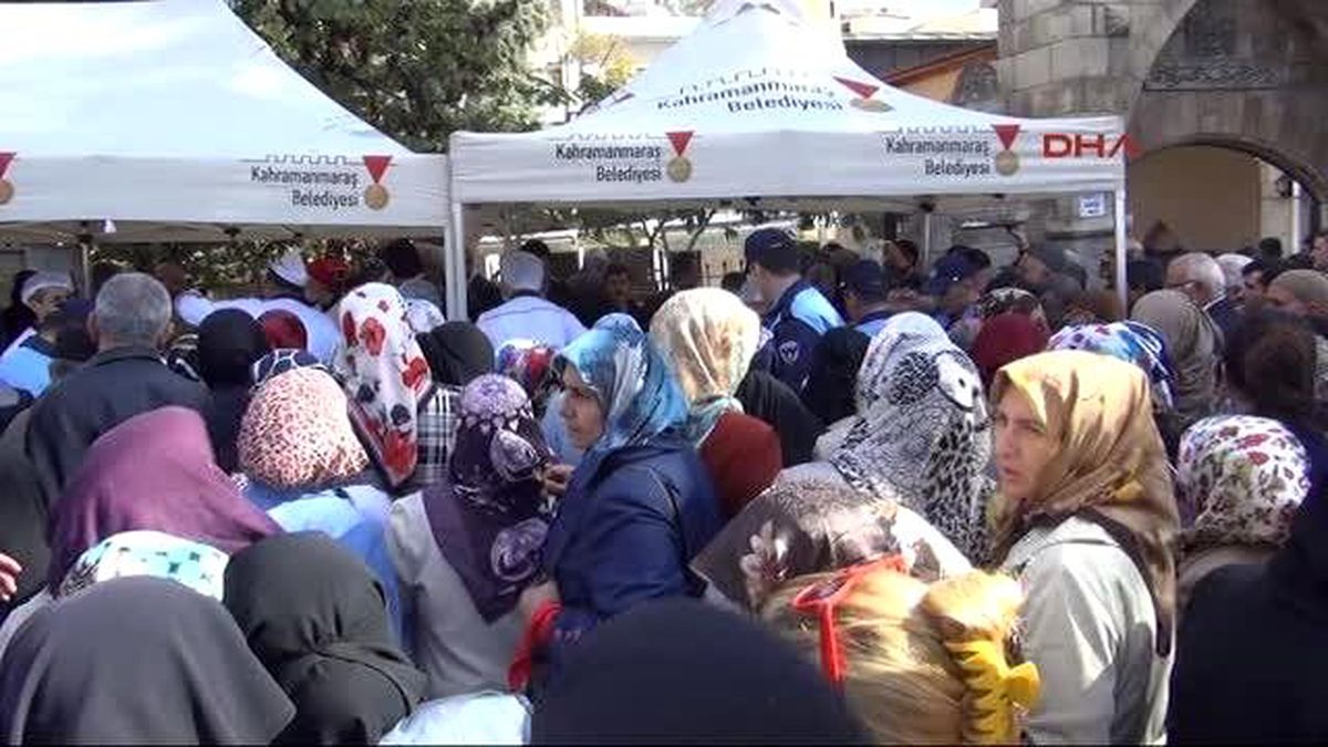 Kahramanmaraş\'ta 5 Bin Kişiye Aşure İkramı