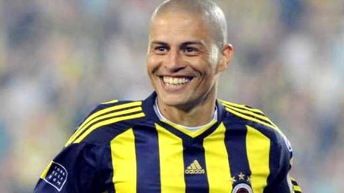 Kaptan\'dan Fenerbahçe\'ye Tebrik