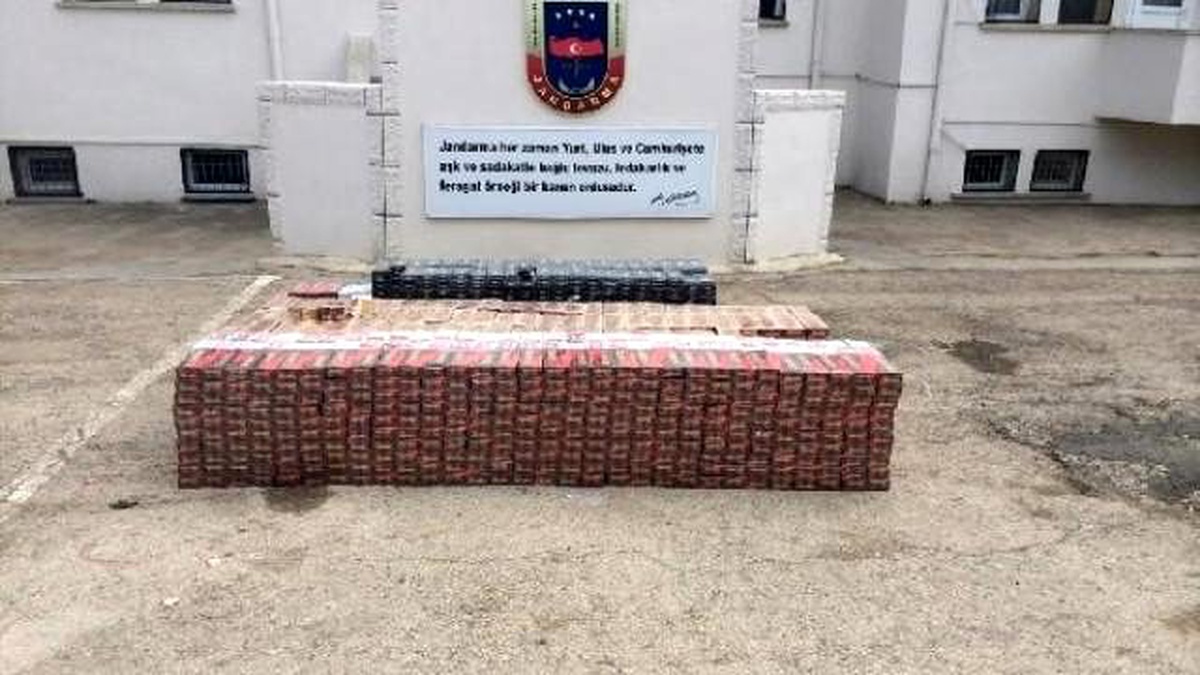 Kilis\'te Kaçak Sigaraya 4 Gözaltı