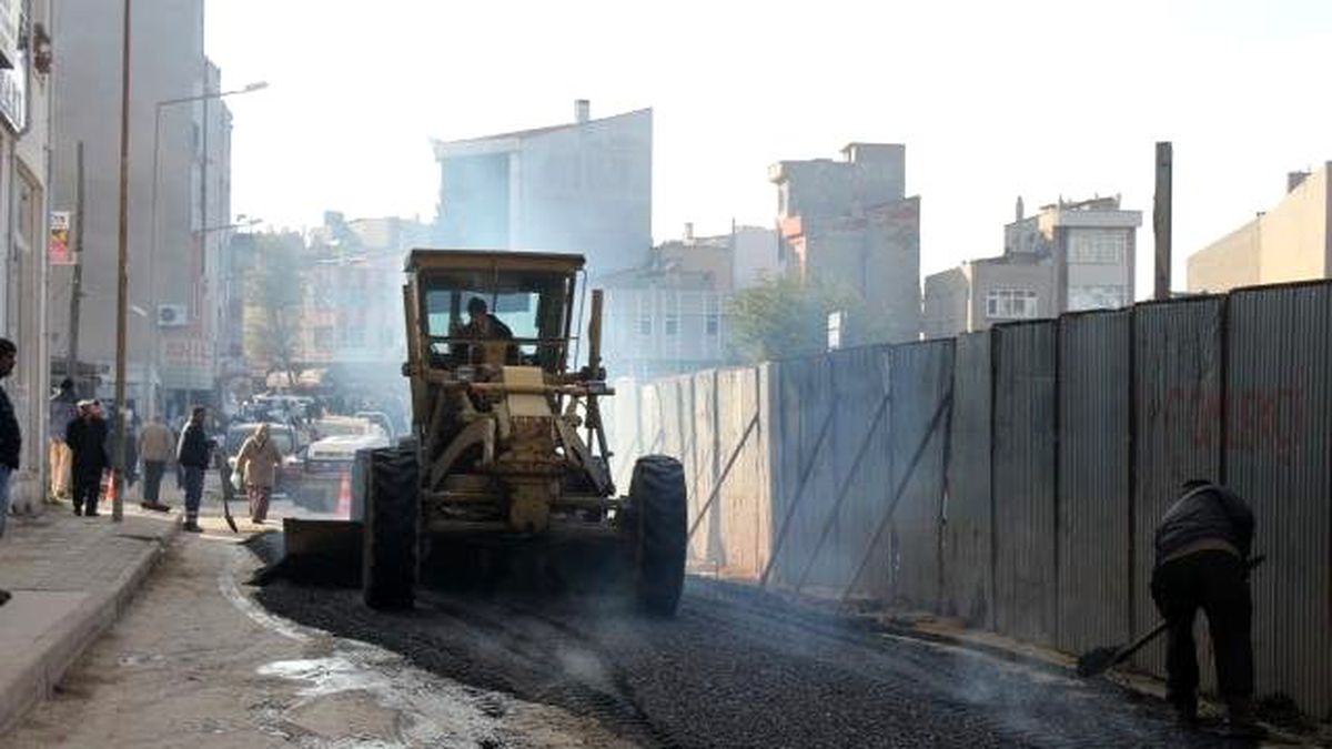 Rasim Ergene Caddesi Asfaltlanıyor