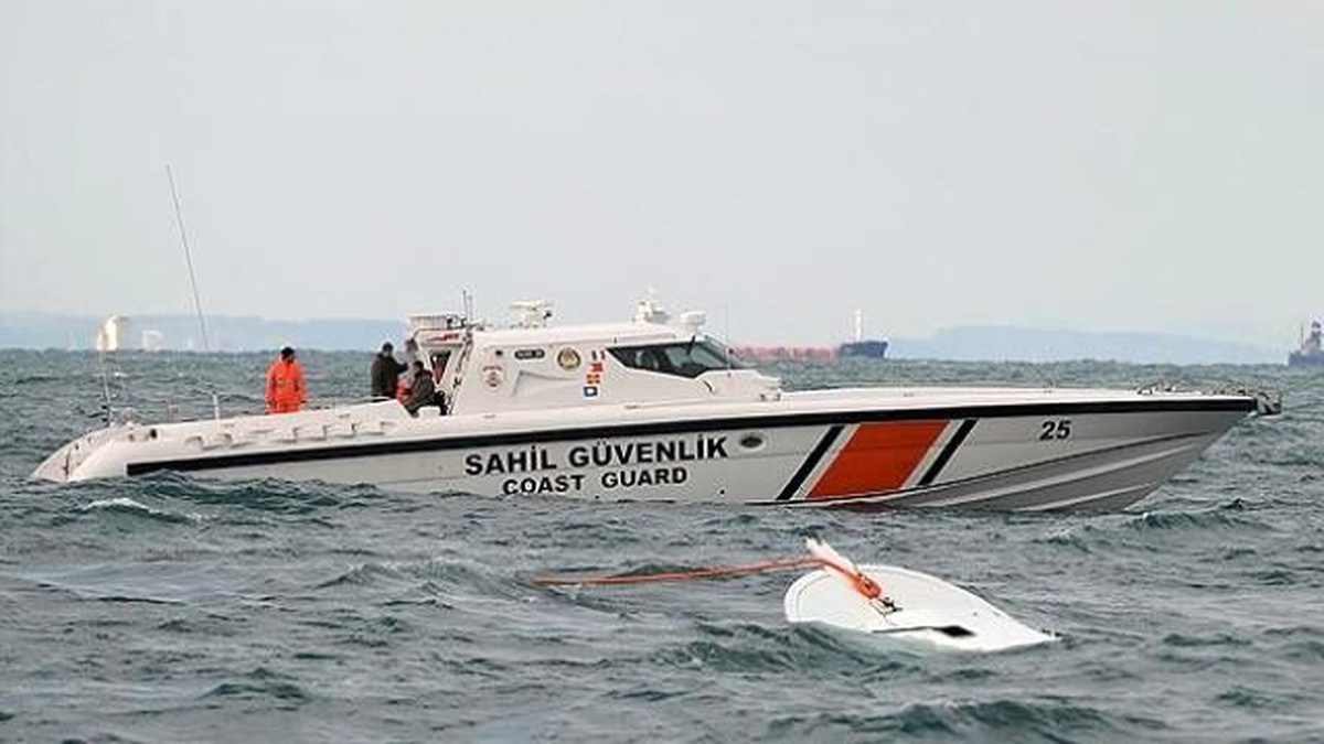 Sahil Güvenlik\'ten Yeni Açıklama: 21 Kişi Öldü, 6 Kişi Sağ Kurtarıldı