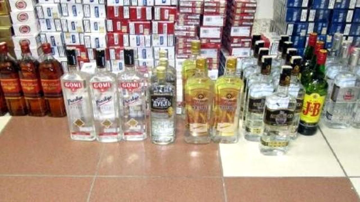 Samsun\'da Kaçak Sigara ve İçki Operasyonu