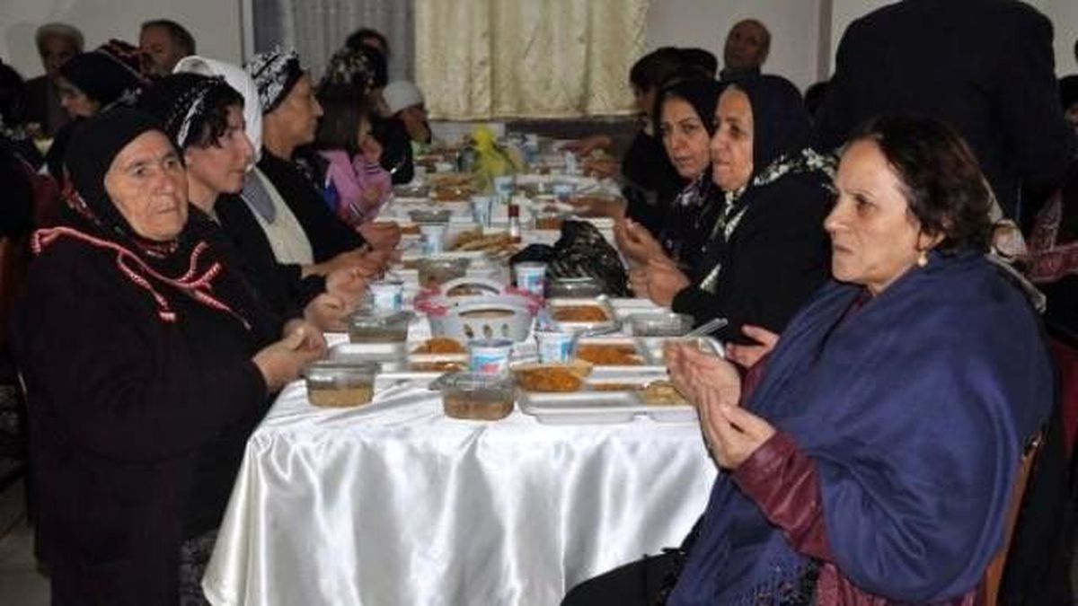 Sivas Valisi Barut: Kerbela\'dan Ders Almamışız