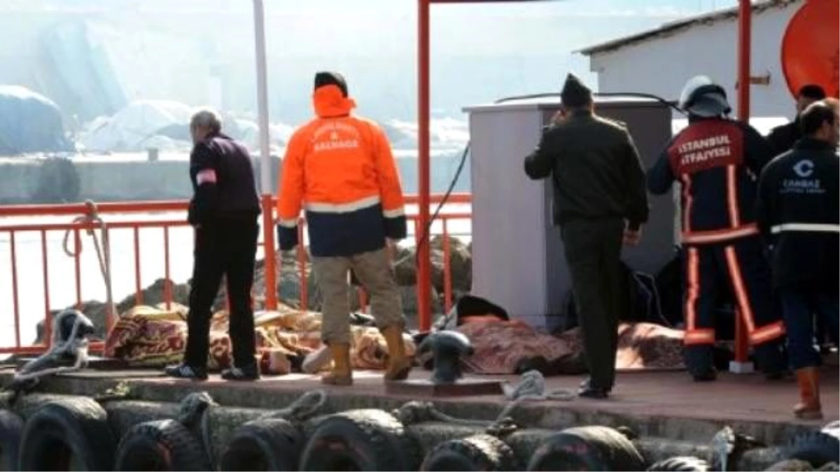 İstanbul Valiliği: Batan Tekneden 24 Kişinin Cesedine Ulaşıldı