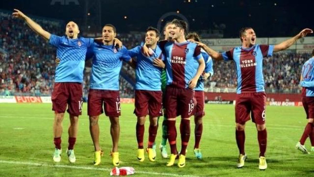 Trabzonspor\'un Rakiplerinden Legıa Varşova Sahasında Galip