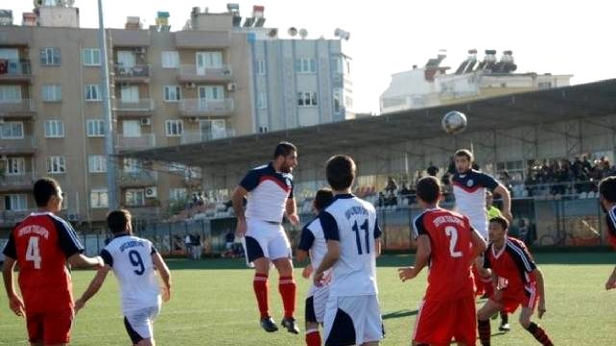 Tuğlaspor, Liderliği Karpuzlu\'dan Aldı
