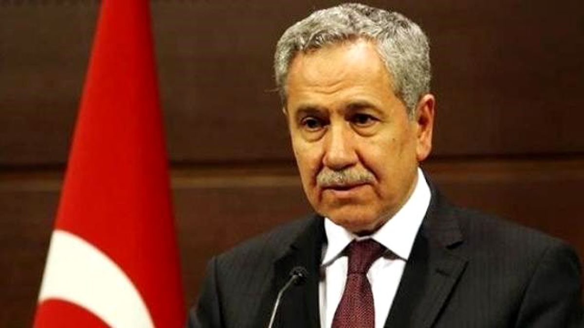 Arınç: Terör Örgütü Yöneticisi Benim Muhattabım Değildir