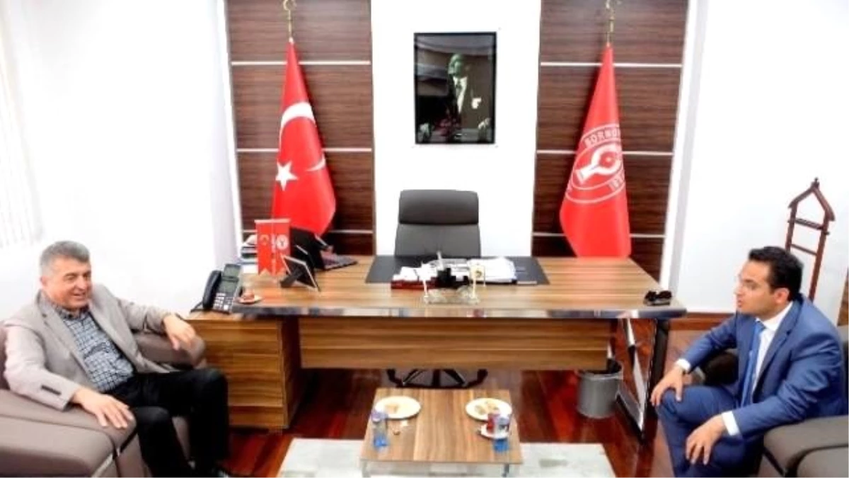 CHP\'li Akkaya, Mehmetçik Vakfını Ziyaret Etti