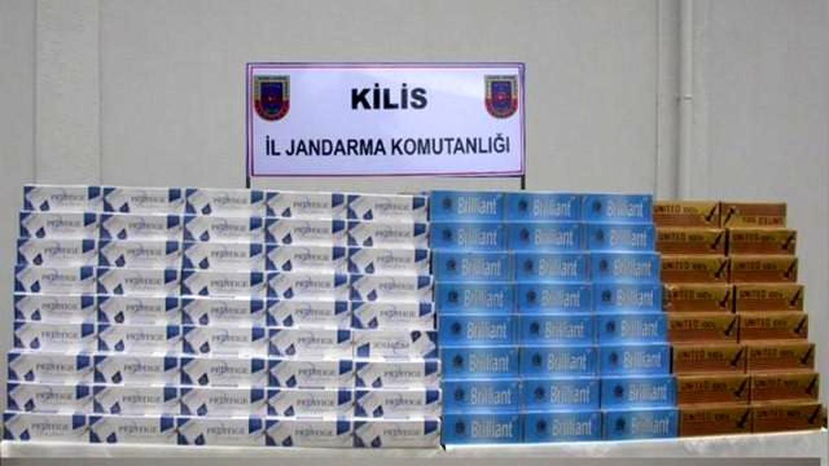 Kilis\'te 16 Bin 910 Paket Kaçak Sigara Ele Geçirildi