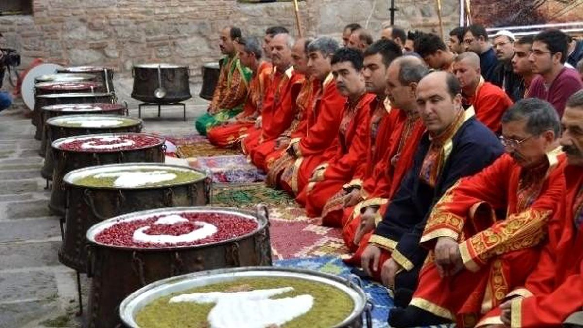 Sultan Divani\'yi Anma ve 40 Hatimli Şifalı Aşure" Etkinlikleri 6 Kasımda Başlıyor