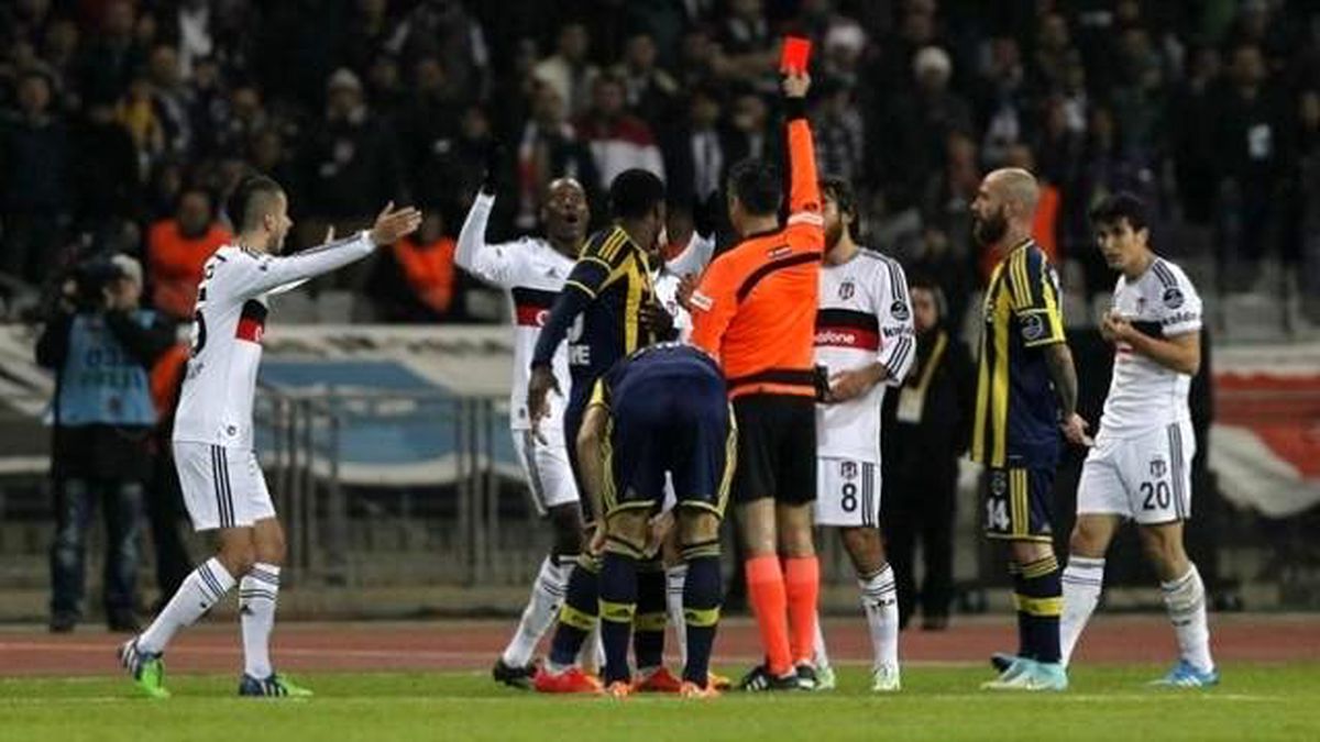 Beşiktaş Pfdk\'ya Sevk Edildi