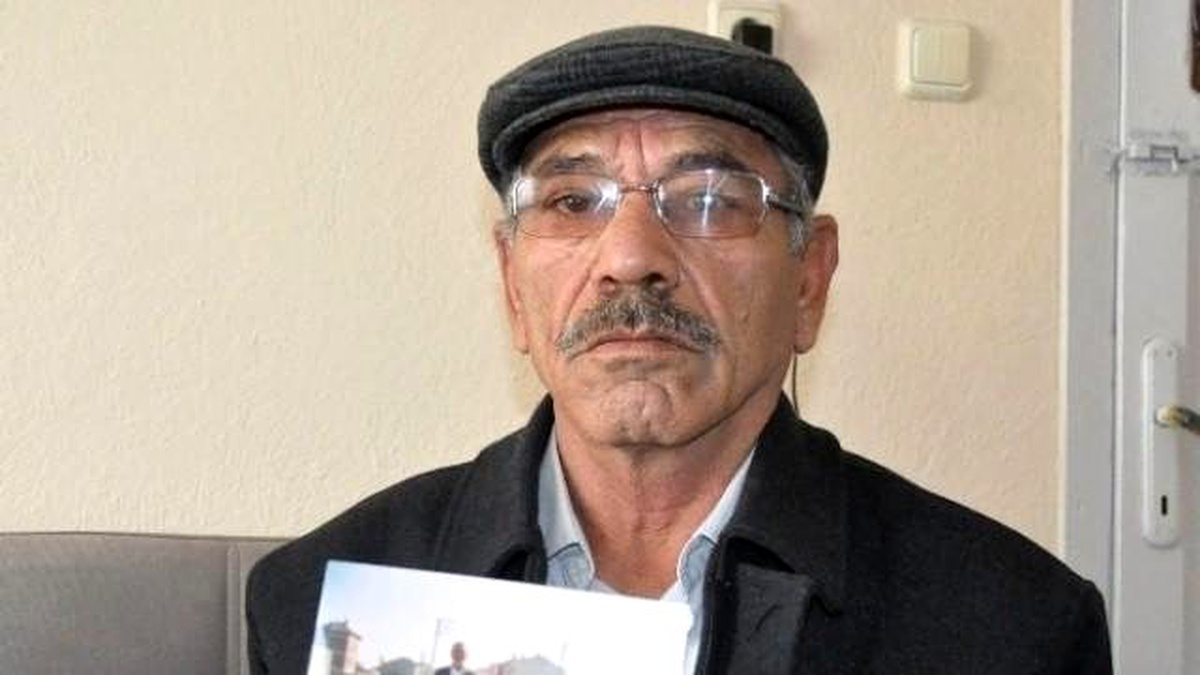 Gözü Yaşlı Aile, Suriye\'ye Giden 2 Evladının Dönmesini Bekliyor