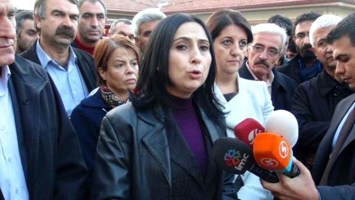 Hdp Meclis Üyesine Bıçaklı Saldırı (7)