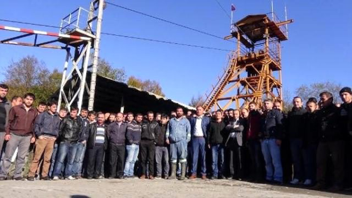 İki Asgari Ücret Ödenmeyince Madenci İş Bıraktı