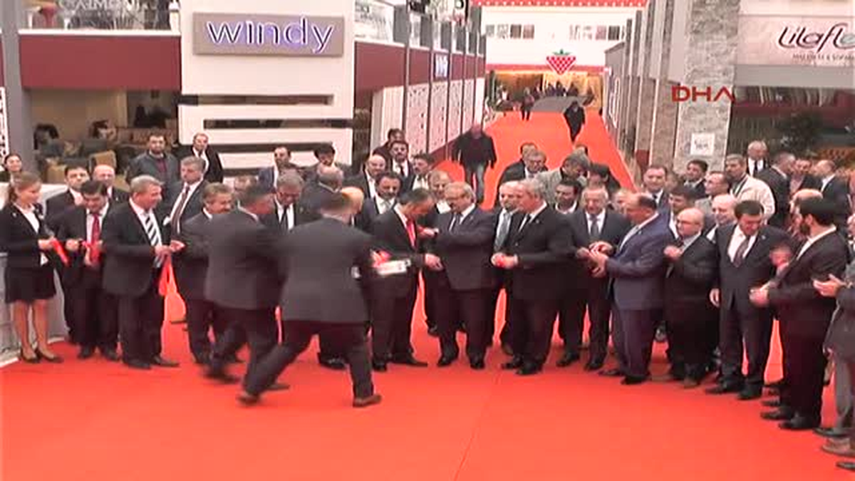 İnegöl\'de 32. MODEF EXPO Fuarı Açıldı