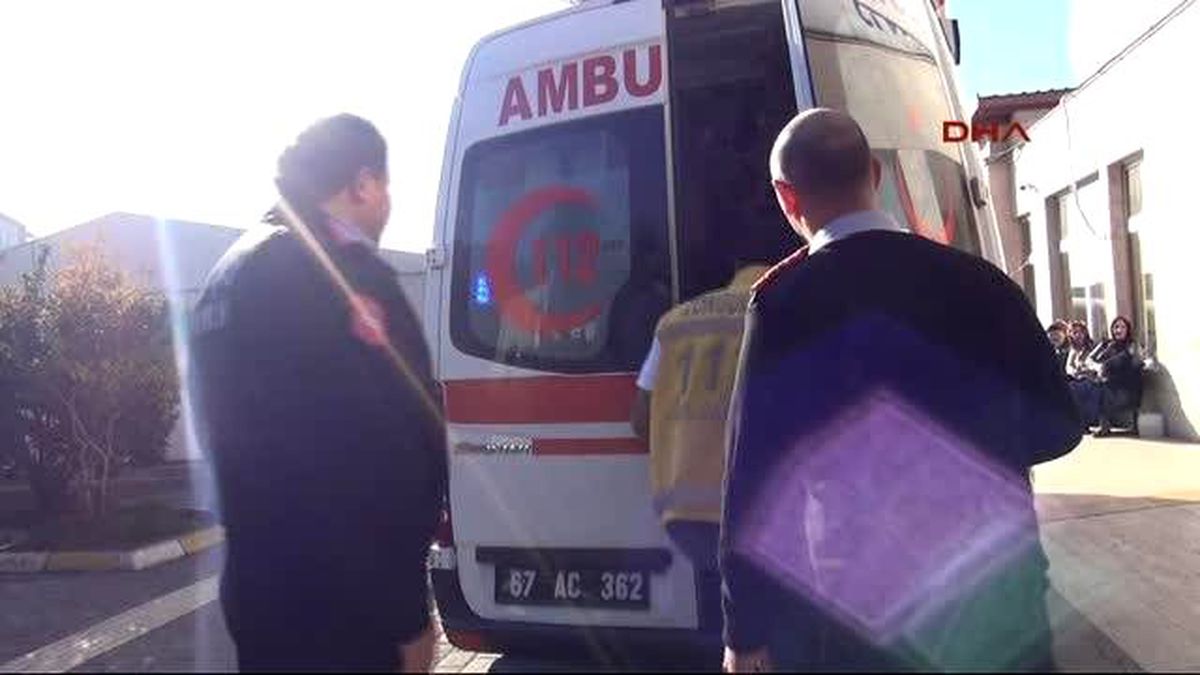 İntihara Kalkışan Liseli Kızı Deniz Polisi Kurtardı