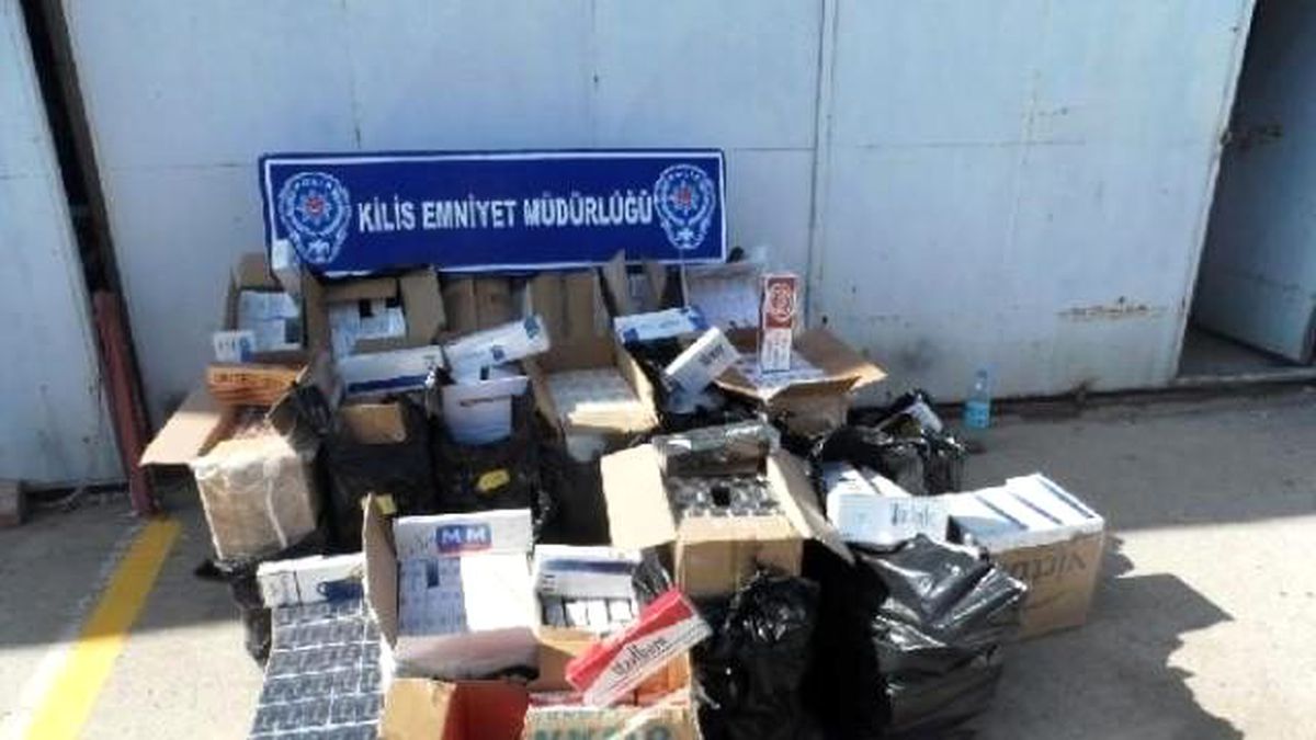 Kilis\'te Kaçak Sigaraya 2 Gözaltı