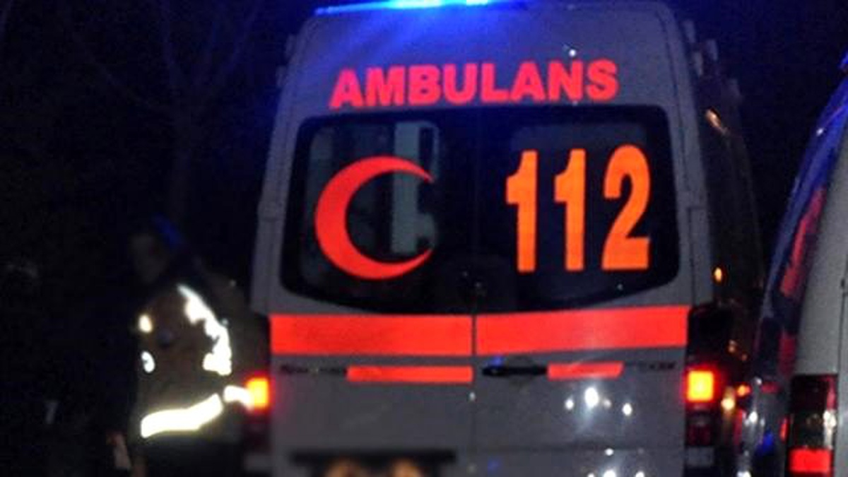 Kırşehir\'de Trafik Kazası: 1 Ölü, 2 Yaralı