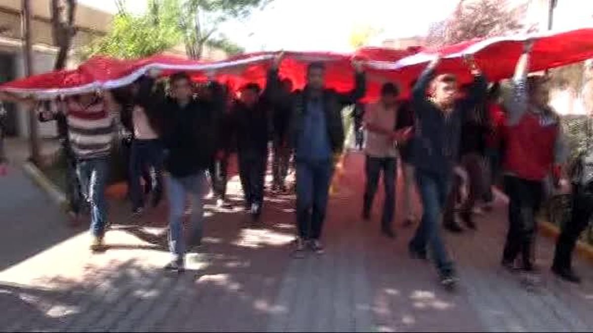 Marmara Üniversitesi\'nde Öğrencilerden Protesto