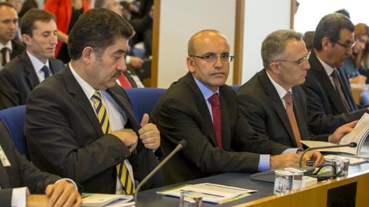 Milyonlarca Memura Kötü Haber