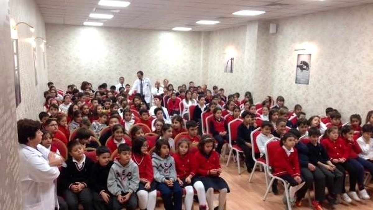 Öğrencilere Kızılay Anlatıldı
