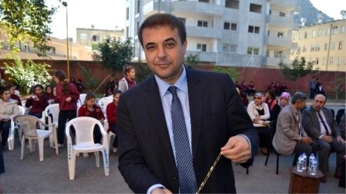 Osman Tufan Paşa\'nın Köstekli Saati Kozan Kent Müzesi\'ne Teslim Edildi