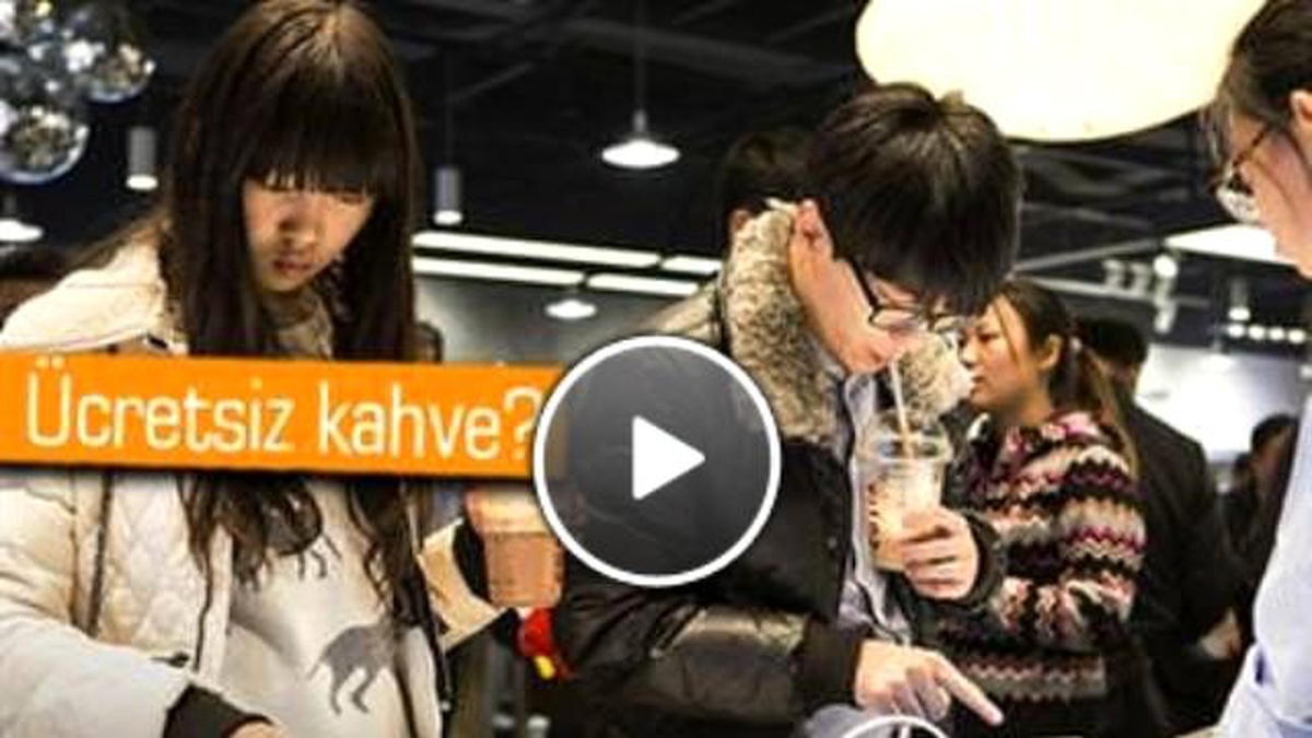 Samsung\'un Yeni Mağazası Tüketicileri Cezbediyor