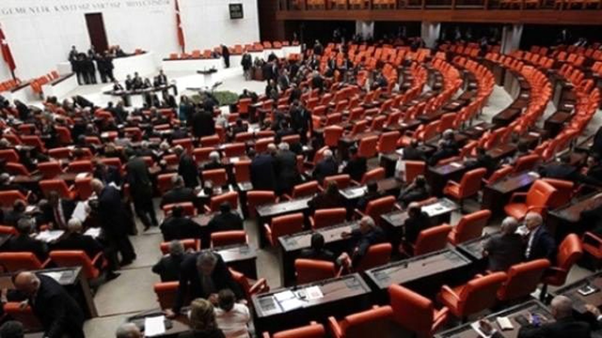 Soma\'ya Yapılması Planlanan Golf Sahası Meclis Gündemine Taşındı