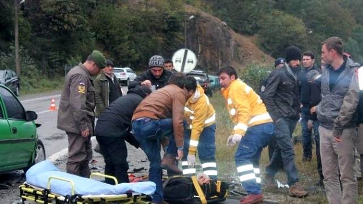 Trabzon\'da Trafik Kazası: 3 Yaralı