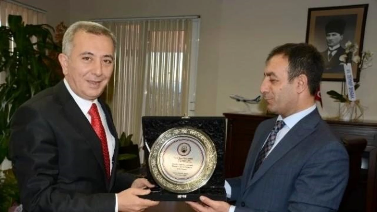 Yargının Zirvesi Erzurum Barosu\'nda Bir Araya Geldi