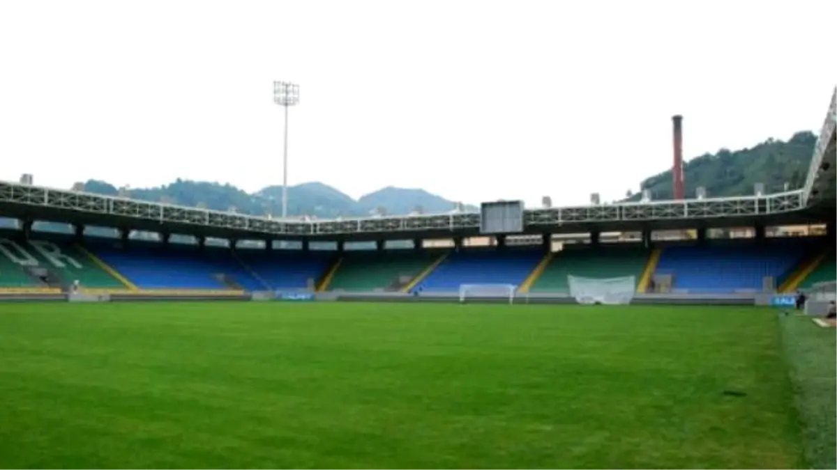 Yeni Rize Şehir Stadyumu Sınıfı Geçti