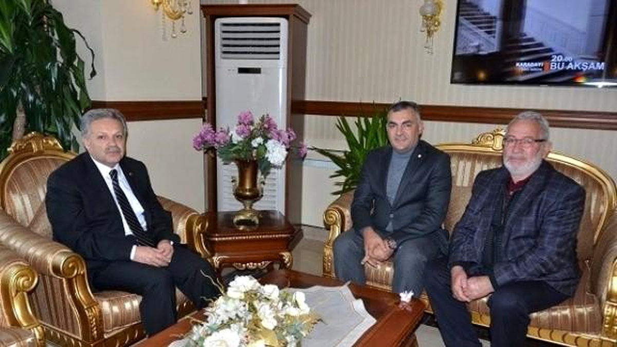 Kızılay\'dan Erzincan Valisi Süleyman Kahraman\'a Ziyaret