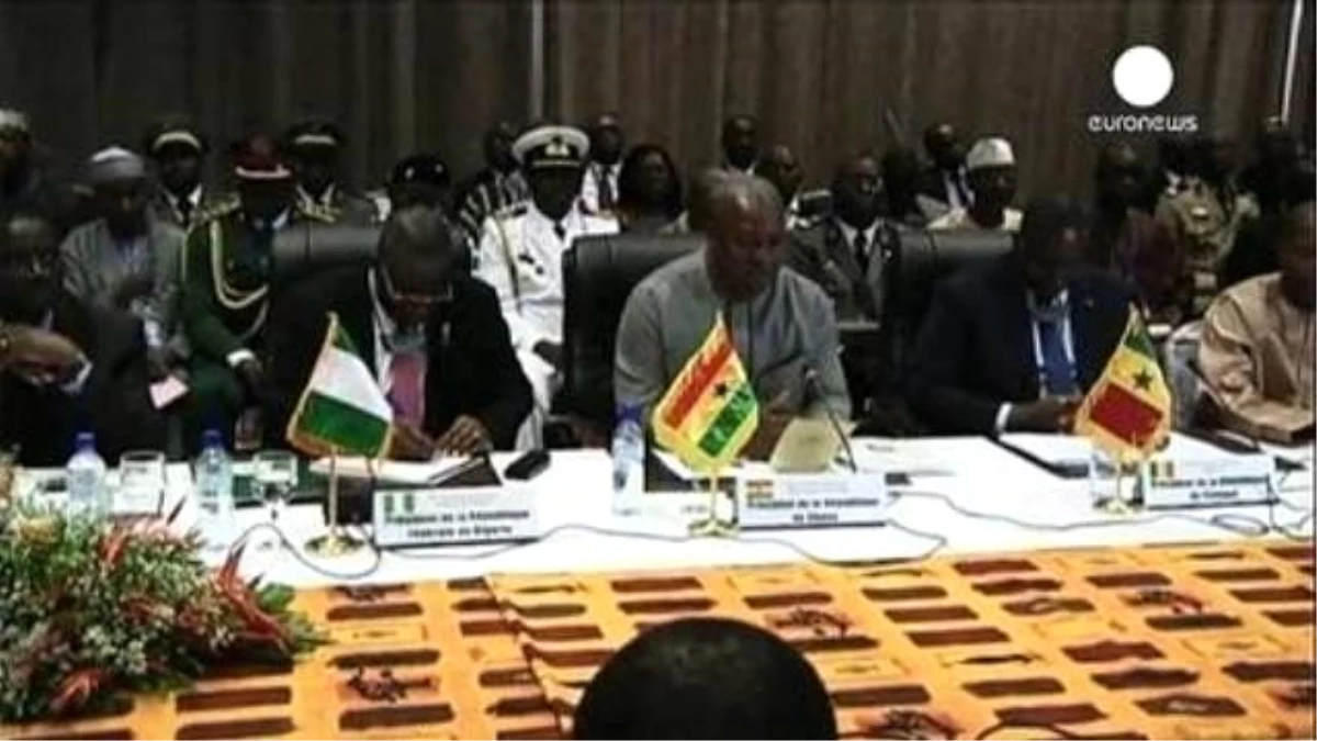 Burkina Faso Bir Yıl İçinde Seçime Gidecek