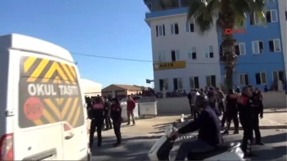 Lisede Gözaltı Gerginliği: Polis Havaya Ateş Açtı