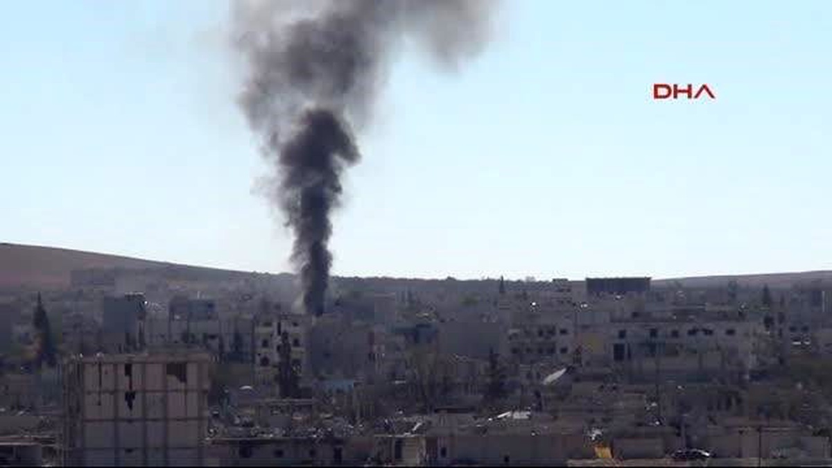 Şanlıurfa Kobani\'de Çatışmaların 52\'nci Gününde Havan ve Roket Sesleri