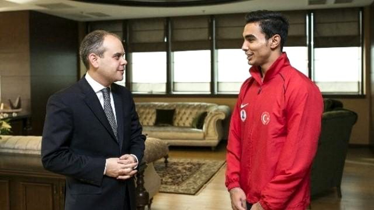 Spor Bakanı Kılıç, Ferhat Arıcan\'ı Kabul Etti