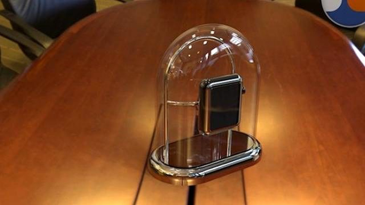 Altın Apple Watch\'un Fiyatı Dudak Uçuklatabilir