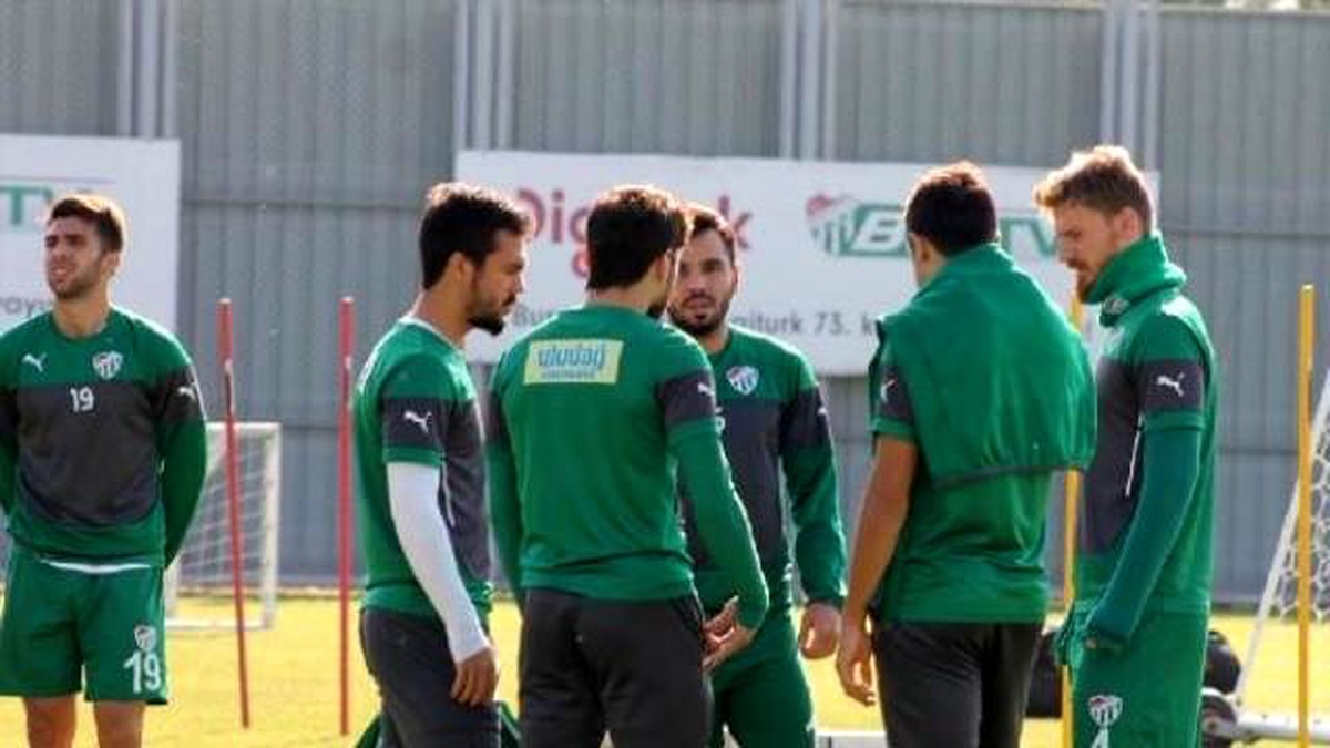 Bursaspor\'da Erciyesspor Hazırlıkları Sürüyor