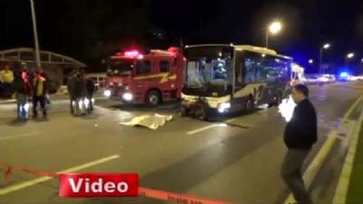Denizli\'de, Otobüs ile ATV Çarpıştı: 1 Ölü