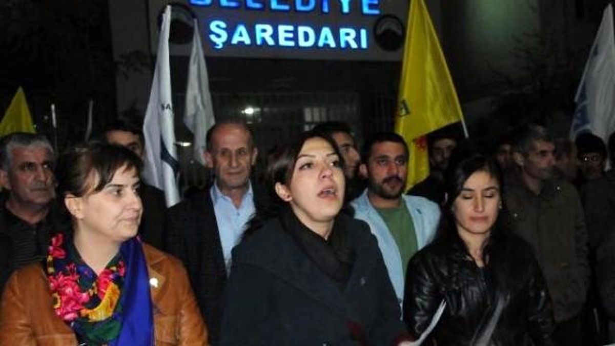 Eğitim-Sen\'in Yürüyüşüne Polis Müdahale Etti