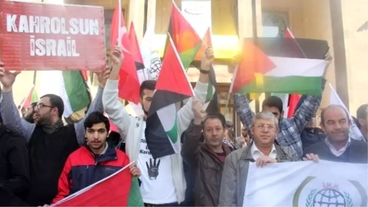 İhh Afyonkarahisar Temsilciliği İsrail\'in Mescit\'i Aksa Baskınının Protesto Etti