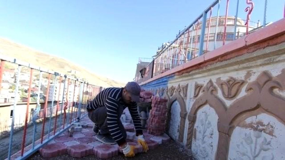 İmaret Tepe Sosyal Tesisleri\'nde Hummalı Çalışma