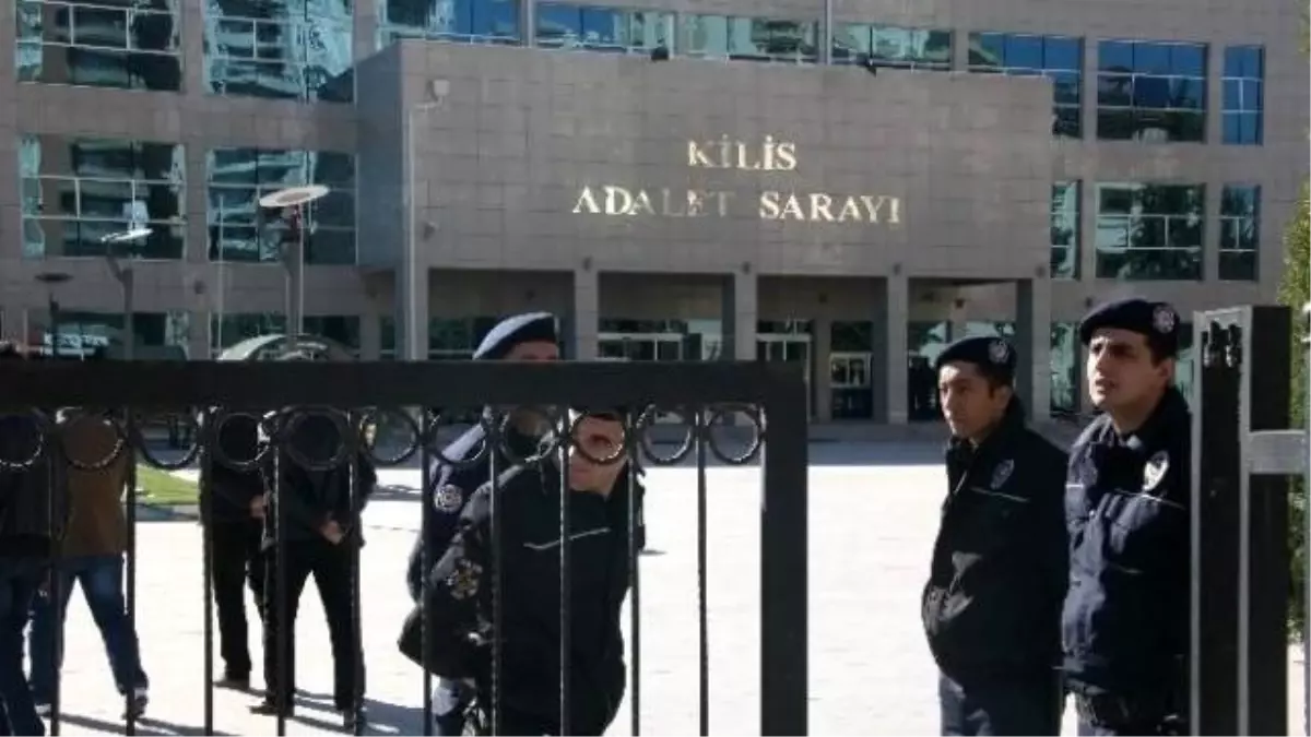 Yasa Dışı Dinleme" Operasyonunda Çok Sayıda Polis Gözaltına Alındı