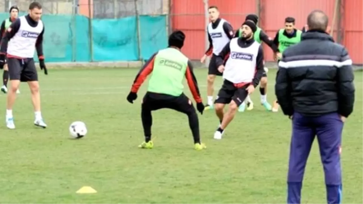 Gençlerbirliği Kasımpaşa\'ya Hazırlanıyor