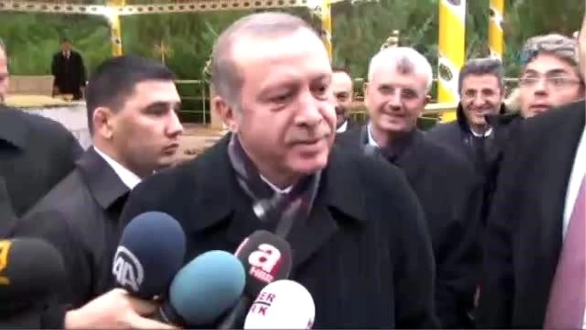 Berdimuhamedov, Cumhurbaşkanı Erdoğan\'a At Hediye Etti