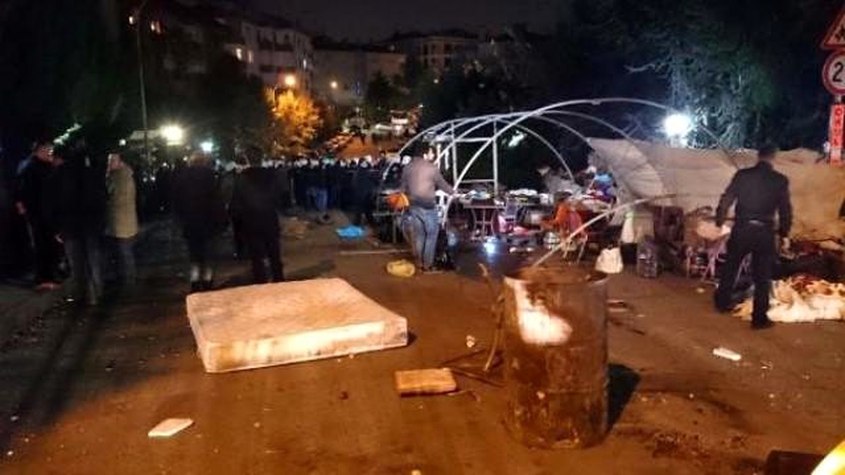 Validebağ\'a Yine Polis Müdahalesi